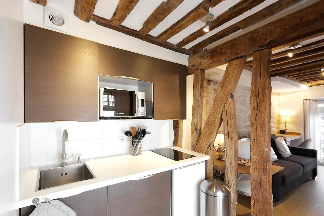 Habitat Parisien - 1br-1ba - Duplex Louvre Museum Apartment
