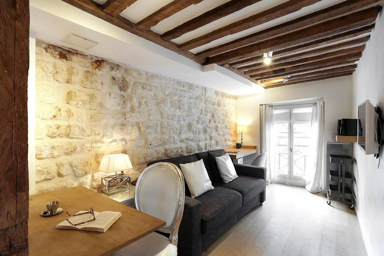 Daire Habitat Parisien - 1br-1ba - Duplex Louvre Museum *
