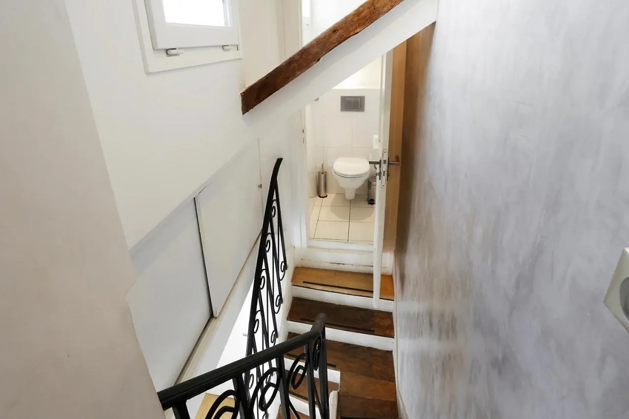 Habitat Parisien - 1br-1ba - Duplex Louvre Museum *